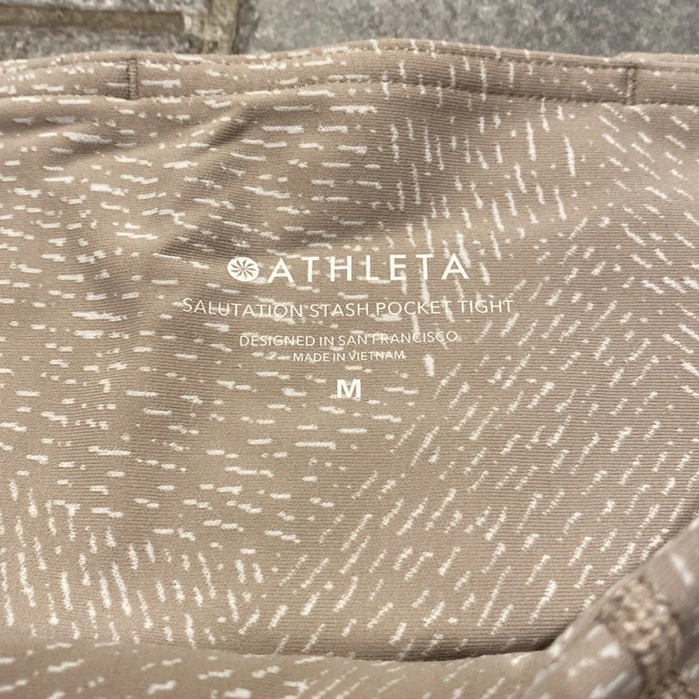 Athleta Salutation Stash Pocket Tight - Picture 2 of 3